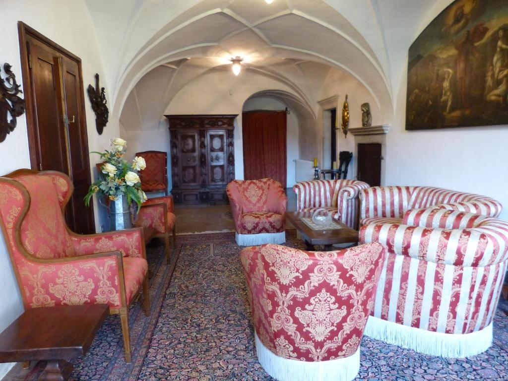 Apartments Schloss Paschbach Appiano Sulla Strada Del Vino Kültér fotó