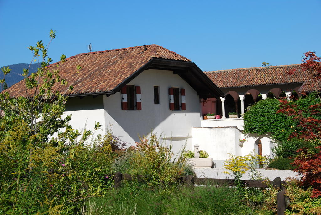 Apartments Schloss Paschbach Appiano Sulla Strada Del Vino Szoba fotó